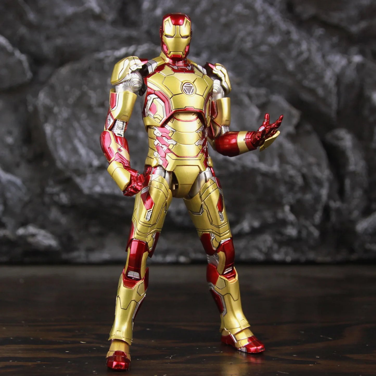 Marvel Classic Iron Man MK42 Mark XLI 42 7"