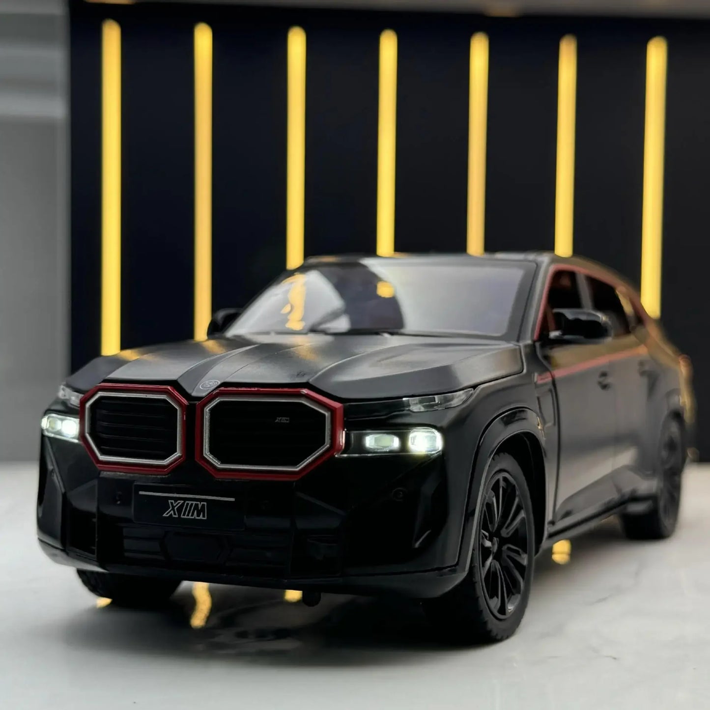 BMW XM SUV Alloy Car Diecasts & Toy Vehicles Car Model Sound and light Pull back Car